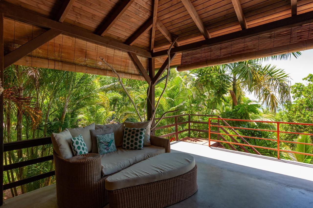 La Pointe Beach Huts Baie Sainte Anne Luaran gambar